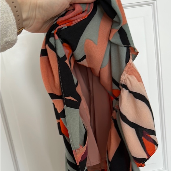 Elegant Multicolor Ruffle Dress - Picture 6 of 6